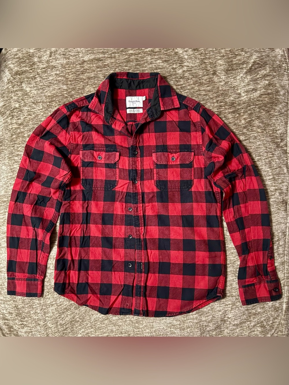 Goodfellow & Co. Red & Black Plaid Flannel Shirt  M